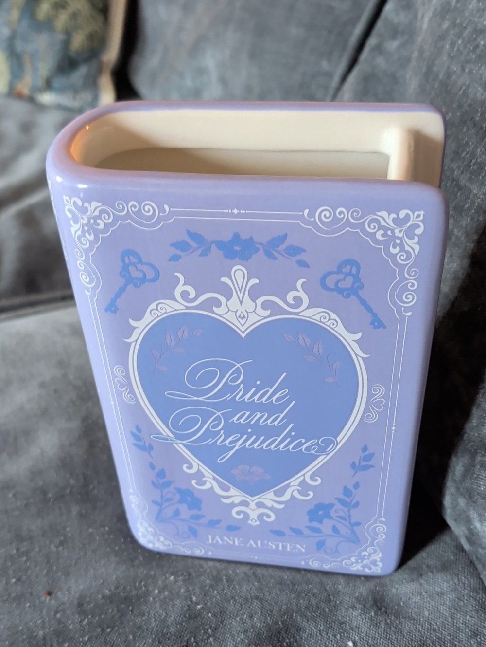 Pride and Prejudice Book Vase- Lavender - Picture 3 of 3